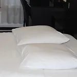 Ξενοδοχείο Korner Republique 3*