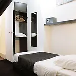 Korner Republique 3*