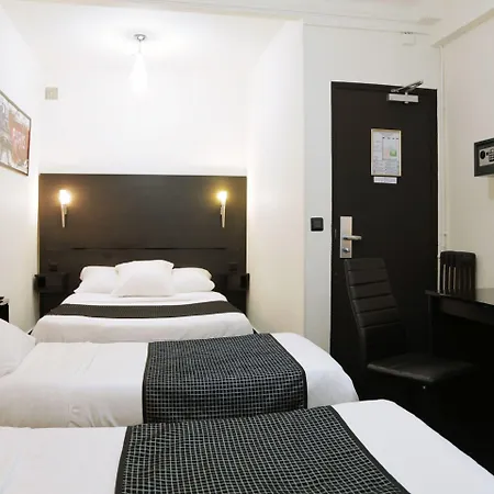 فندق Korner Republique 3*