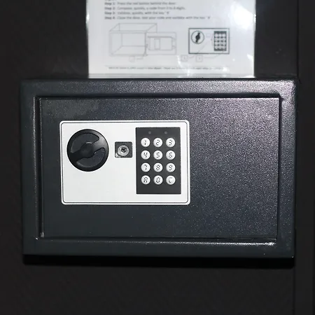 Korner Republique 3* פריז