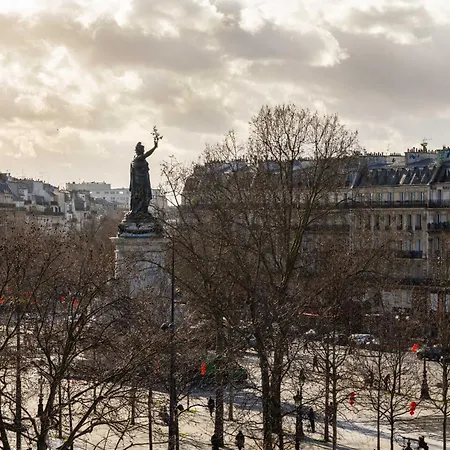Korner Republique Hotel 3*
