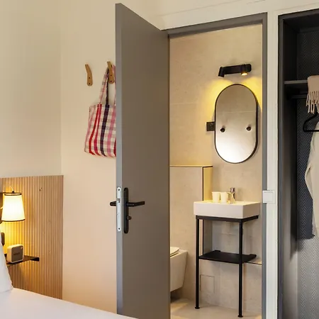 Hotel Korner Republique 3*