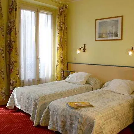 Korner Republique מלון פריז