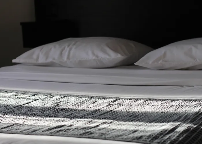 Hotel De L'exposition - République Parigi