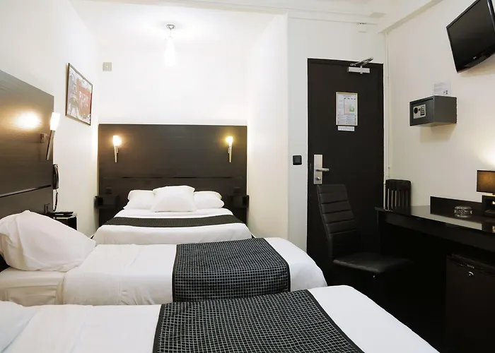 فندق Korner Republique 3*