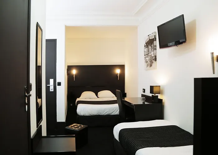 De L'exposition - République Hotel Parigi